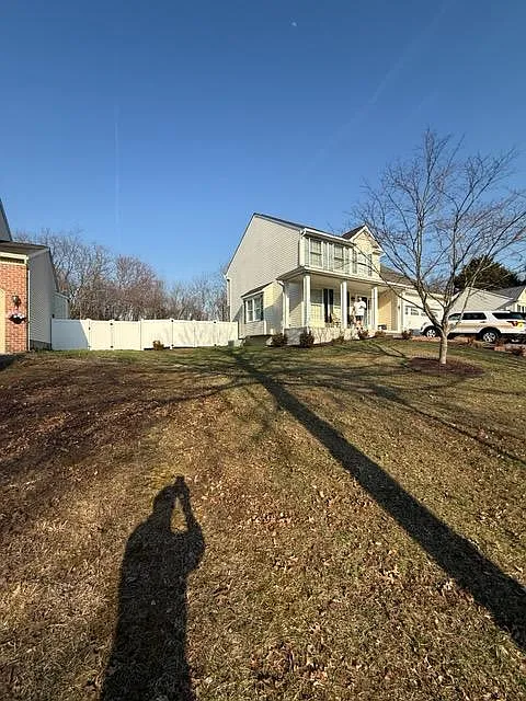 Building Photo - 64 River View Dr