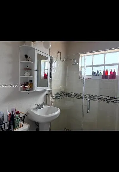 8370 SW 27th Ln — Photo 8