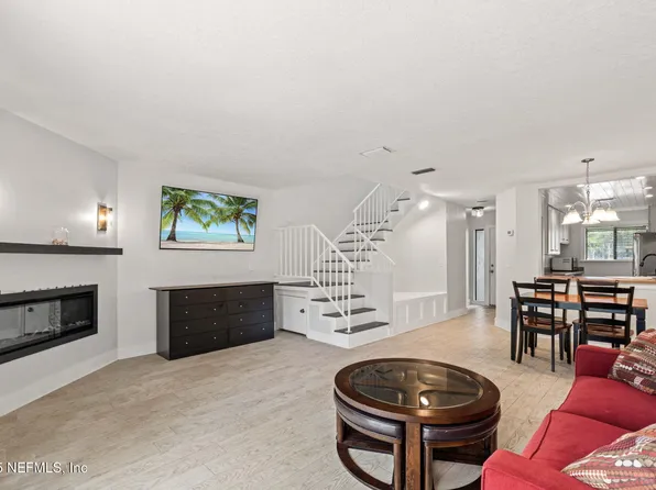 2032 SEA HAWK Circle, Ponte Vedra Beach, FL 32082