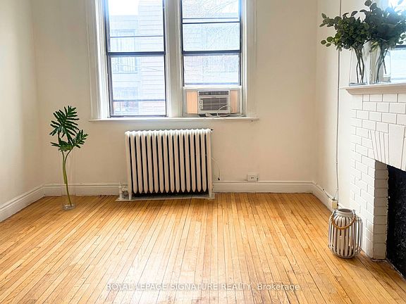 4th image of 1 Hamilton St #2