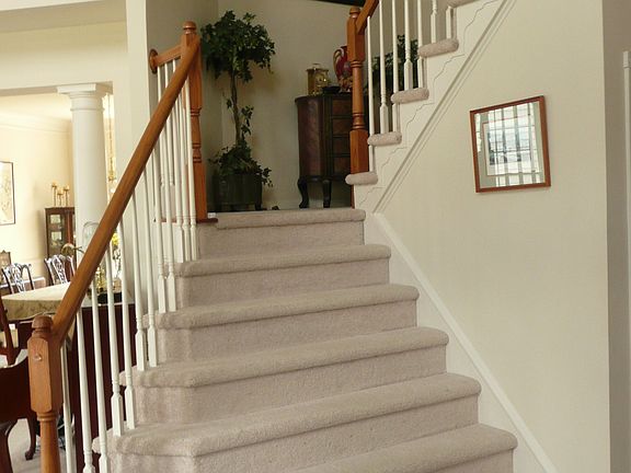 5th image of 19981 Hazeltine Pl