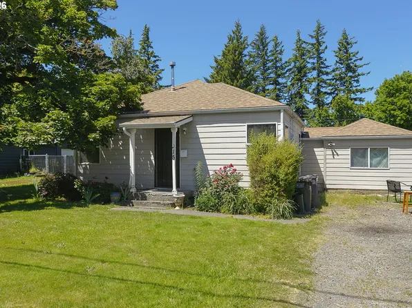 915 NE 4th St, Gresham, OR 97030