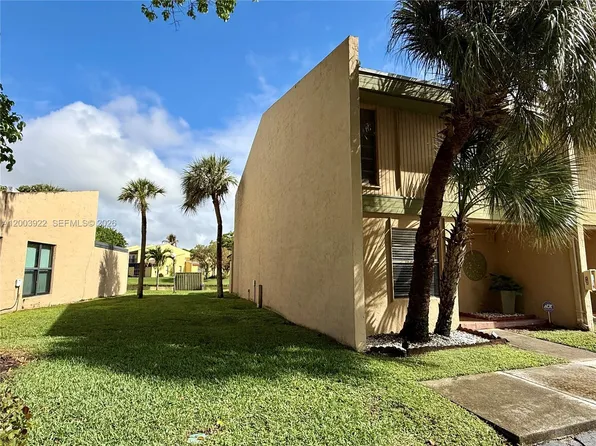 9251 NW 14th Ct #257, Pembroke Pines, FL 33024