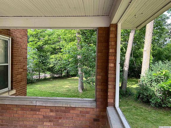 5th image of 5 Willow Dr