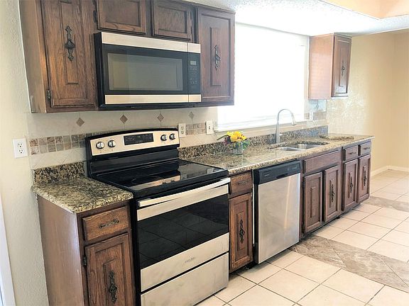 5th image of 7327 Boisenberry Ln