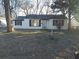 4552 S Handley Ave, Wichita, KS 67217