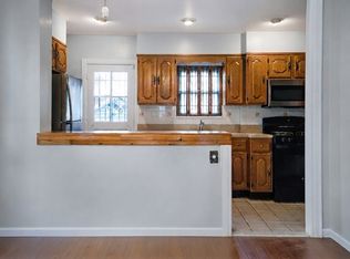 4317 249th St, Little Neck, NY 11363