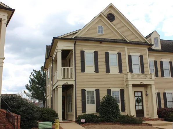 910 Augusta Dr Unit 301, Oxford, MS 38655