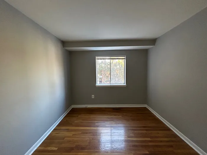 Building Photo - 6099 Park Heights Ave #2D
