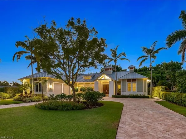 575 Orchid DR, NAPLES, FL 34102