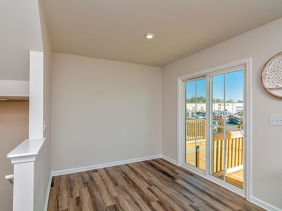 3rd image of 228 Coldwater Creek Ct