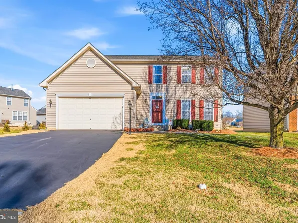 6171 McCarthy Dr, King George, VA 22485