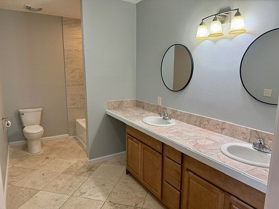 3rd image of 6606 Ocean Hwy W APT 1