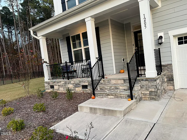 1205 Spring Wheat Ct — Photo 77
