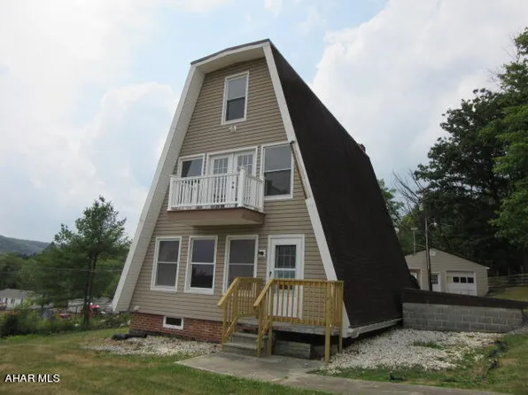 433 Marson Ln, Duncansville, PA 16635