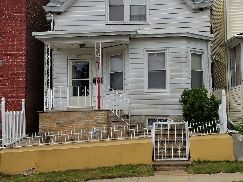 1st image of 172 Carbon St