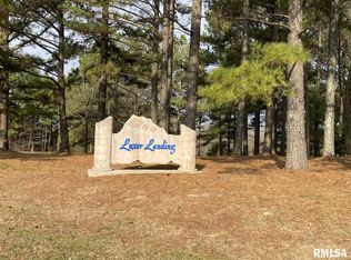 85 Kings Court Rd, Goreville, IL 62939