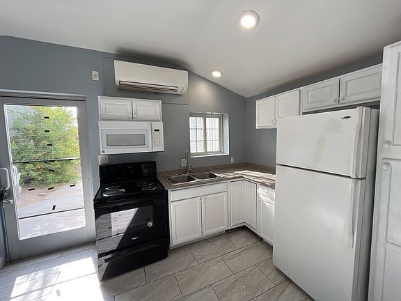 2nd image of 1007 Stewart Ave #Hs