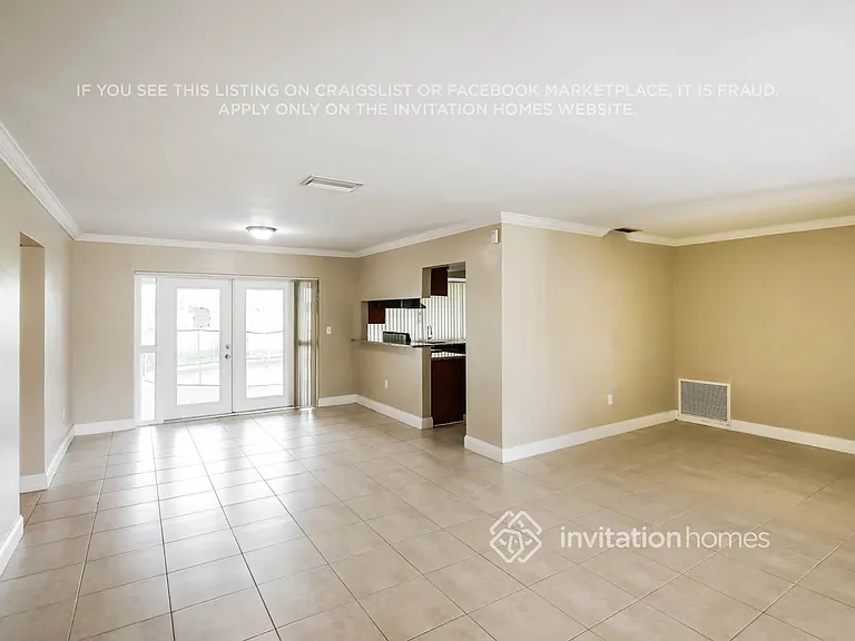 8950 SW 53rd St — Photo 4