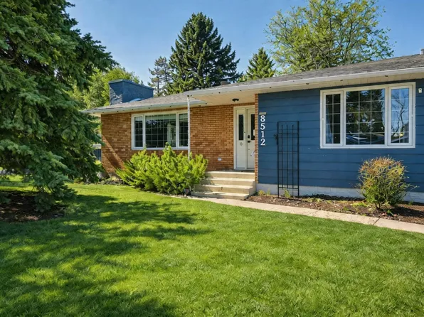 8512 Buena Vista Rd NW, Edmonton, AB T5R 5R8