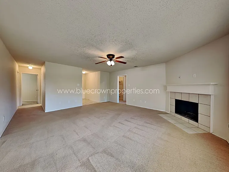 9612 George Washington Dr — Photo 2
