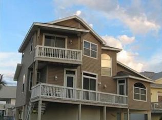 17819 Lee Ave, Redington Shores, FL 33708