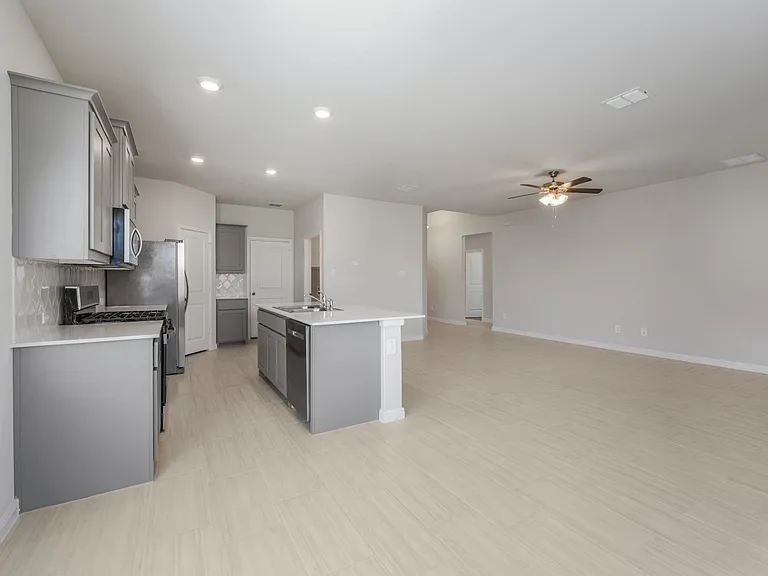 191 Greenhill Trl — Photo 11