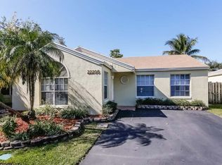 22296 SW 99th Ave, Cutler Bay, FL 33190