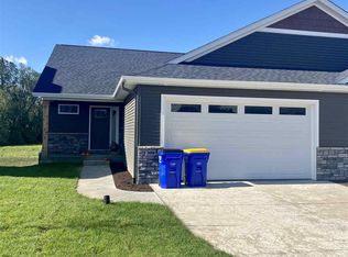 404 Dawson Dr, West Branch, IA 52358