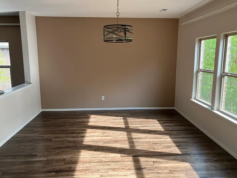 6605 SW Chestnut Hill Rd — Photo 6