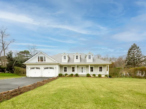 https://photos.zillowstatic.com/fp/e67b74960ffe18c85c2c08acde1dcf84-p_e.webp
