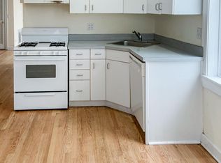 2318 N Southport Ave #R3, Chicago, IL 60614