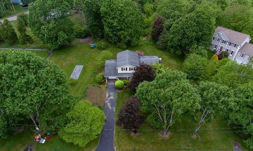 6 Valley Rd, Middleboro, MA 02346 Zillow