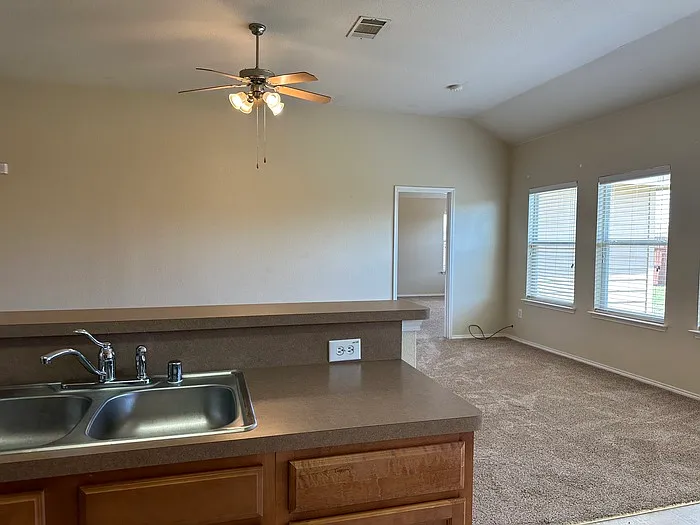301 Meadow Lark Ln — Photo 20