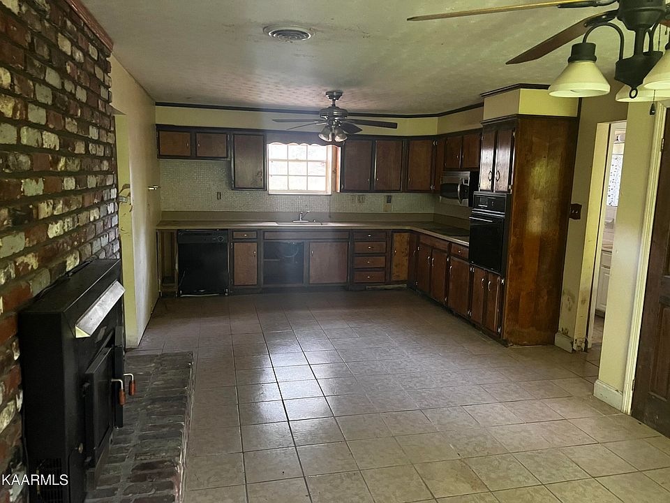 1307 W Copeland Dr, Powell, TN 37849 Zillow