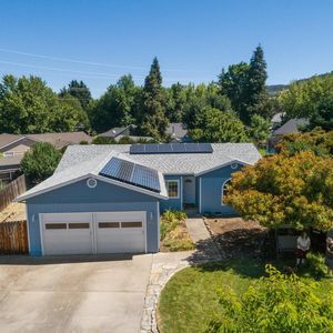 3052 Adams Cir, Medford, OR, 97504