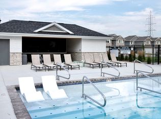 1345 Cedar Cove Rd #705, Lincoln, NE 68505