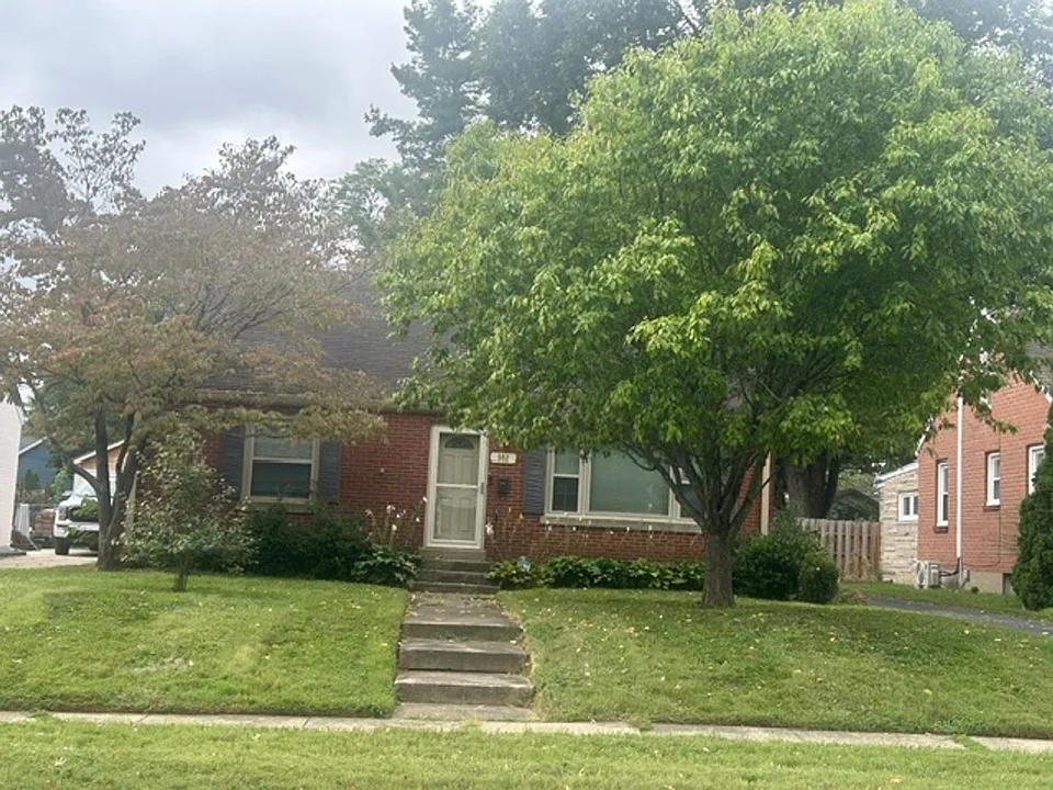 582 Mitchell Ave
