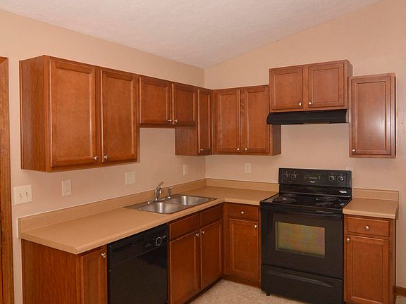 3rd image of 1314 Shelton Way
