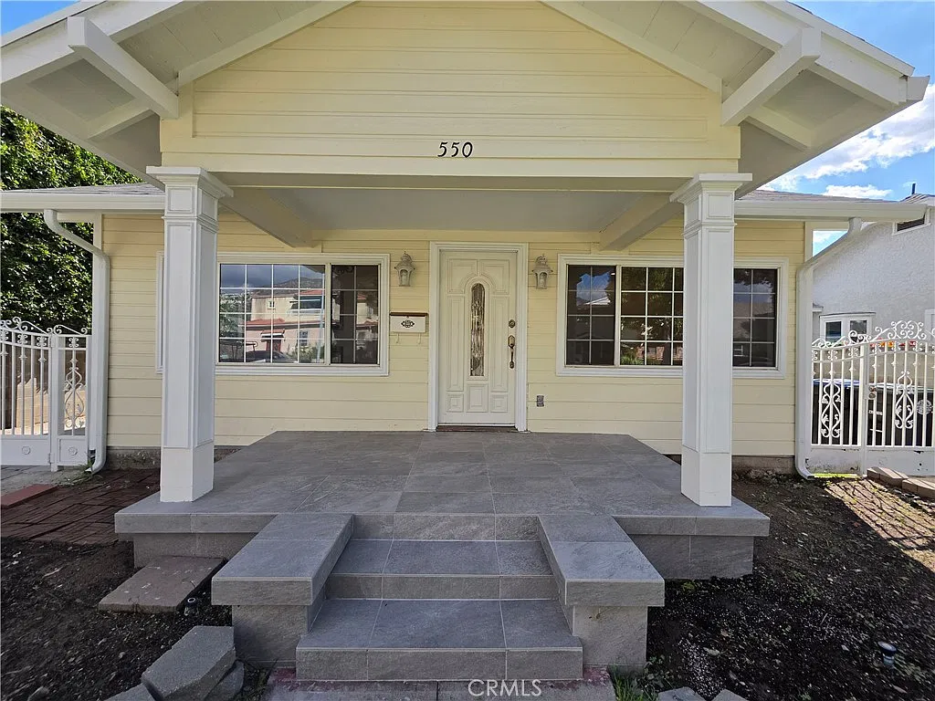3 bed, 1470 sqft, $5,295 — Photo 3