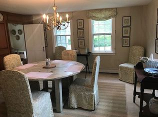 228 Elm Rd, Falmouth, MA 02540