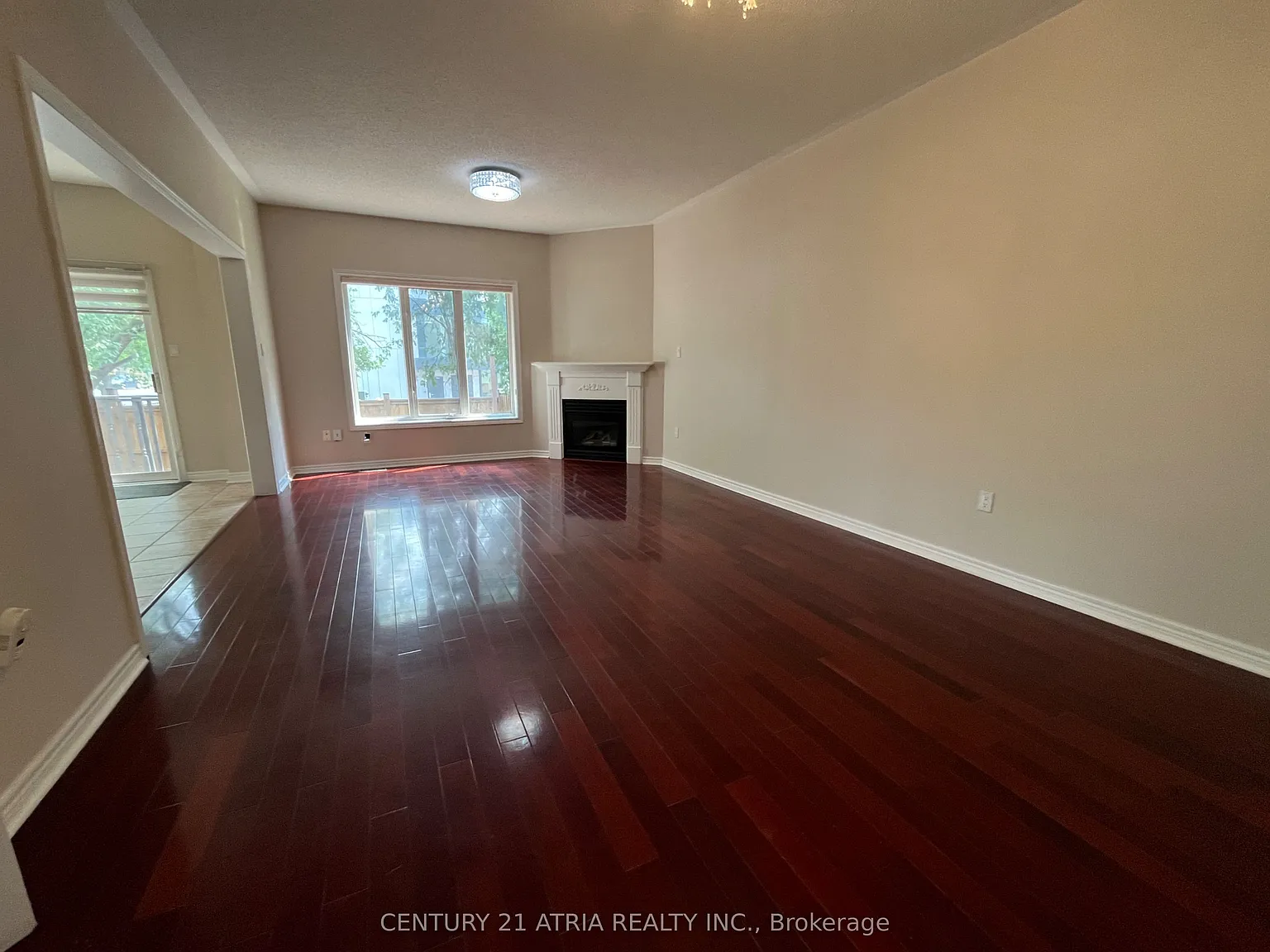 4 bed, $3,600 — Photo 3