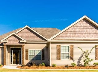 136 Pond Dr, Kathleen, GA 31047