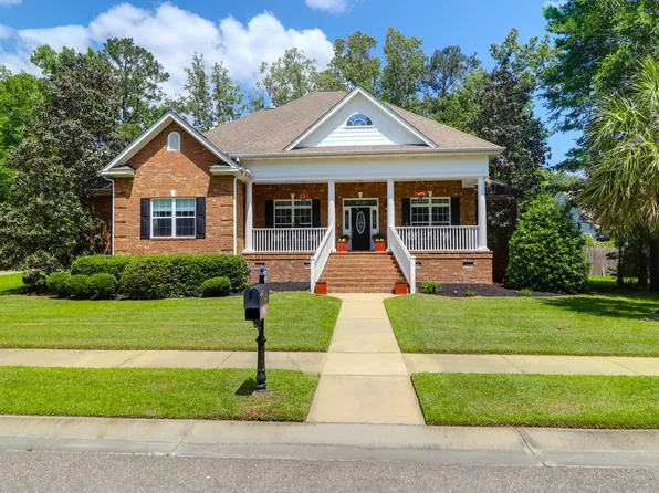 1069 Blockade Runner Pkwy, Summerville, SC 29485