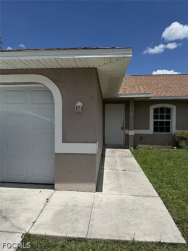 1817 Santa Barbara Blvd Photo 1