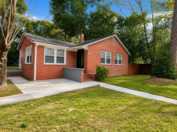 9025 MONROE Avenue, Jacksonville, FL 32208