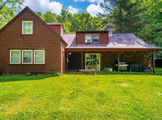 10-12 Woodlea Rd, Salt Point, NY 12578
