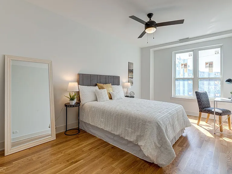 2740 N Spaulding Ave — Photo 16