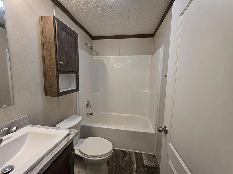 699 Oregon St #699 — Photo 8