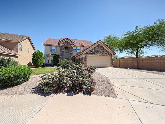 2nd image of 2303 E Winged Foot Dr